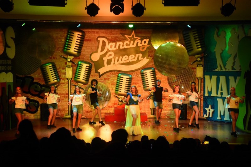 Dancing Queen un hommage a Abba by Kazadoo